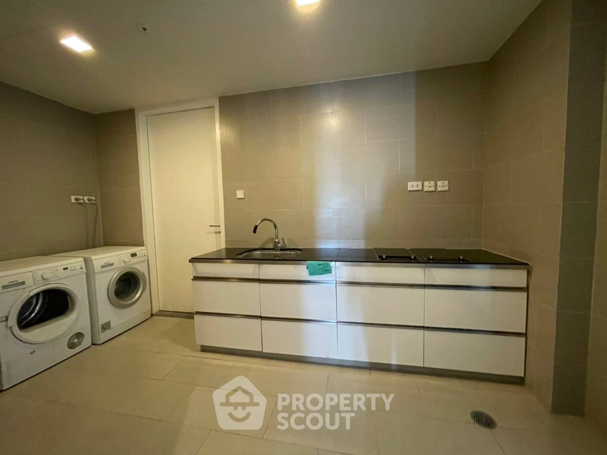 รูป คอนโด 3 ห้องนอน 179 ตร.ม. ชั้น 62 ที่ เดอะ เม็ท สาทร ใกล้ BTS ช่องนนทรี (ID 530831) - รูปที่ 2/16