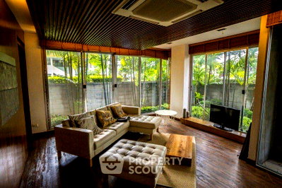 ขายคอนโด : คอนโด 2-ห้องนอน ที่ วอน นภา สุขุมวิท 38 คอนโดมิเนียม ใกล้ BTS ทองหล่อ (ID 1235232)