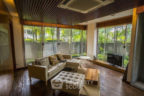 คอนโด 2-ห้องนอน ที่ วอน นภา สุขุมวิท 38 คอนโดมิเนียม ใกล้ BTS ทองหล่อ (ID 1235232)