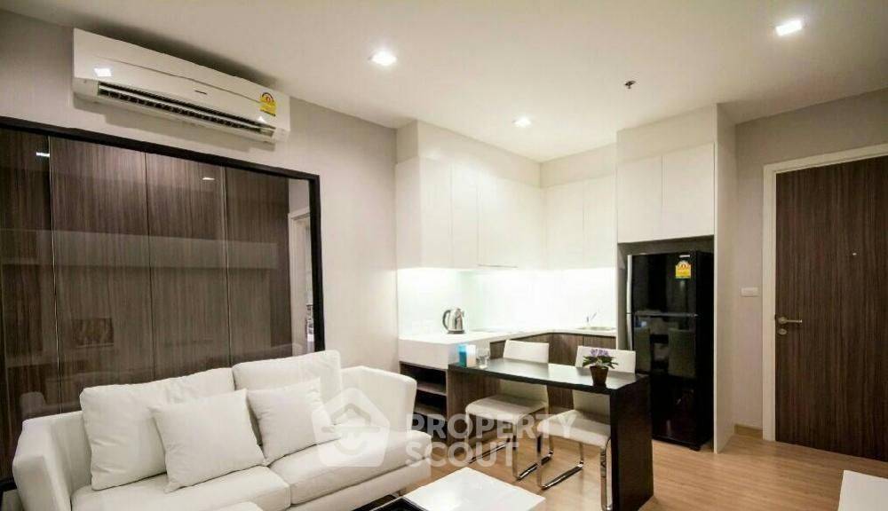 รูป คอนโด 1-ห้องนอน ที่ เออบาโน่ แอปโซลูท ใกล้ BTS กรุงธนบุรี (ID 514533) - รูปที่ 1/7