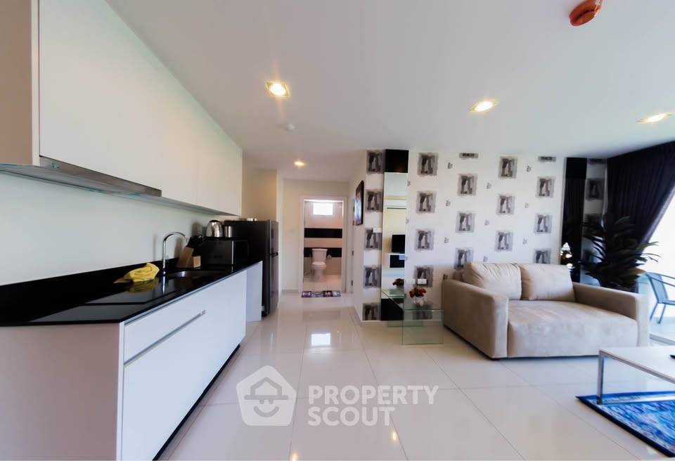 picture 1-BR Condo at Art On The Hill close to Phratamnak (ID 2144385) - 5/7