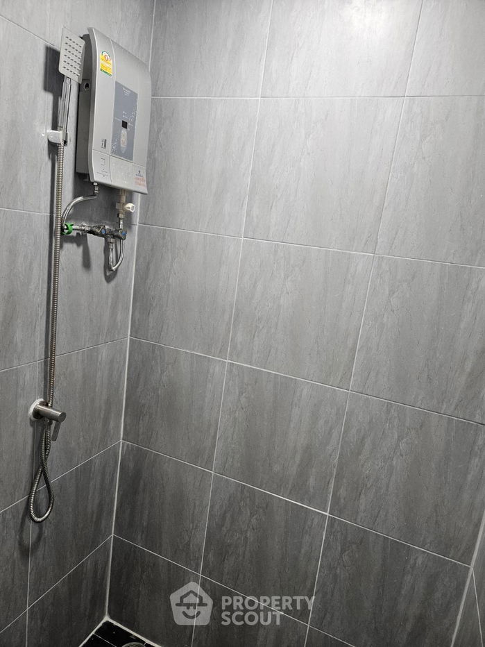 picture 1-BR Condo at D 65 Condominium near BTS Ekkamai (ID 2079102) - 8/9
