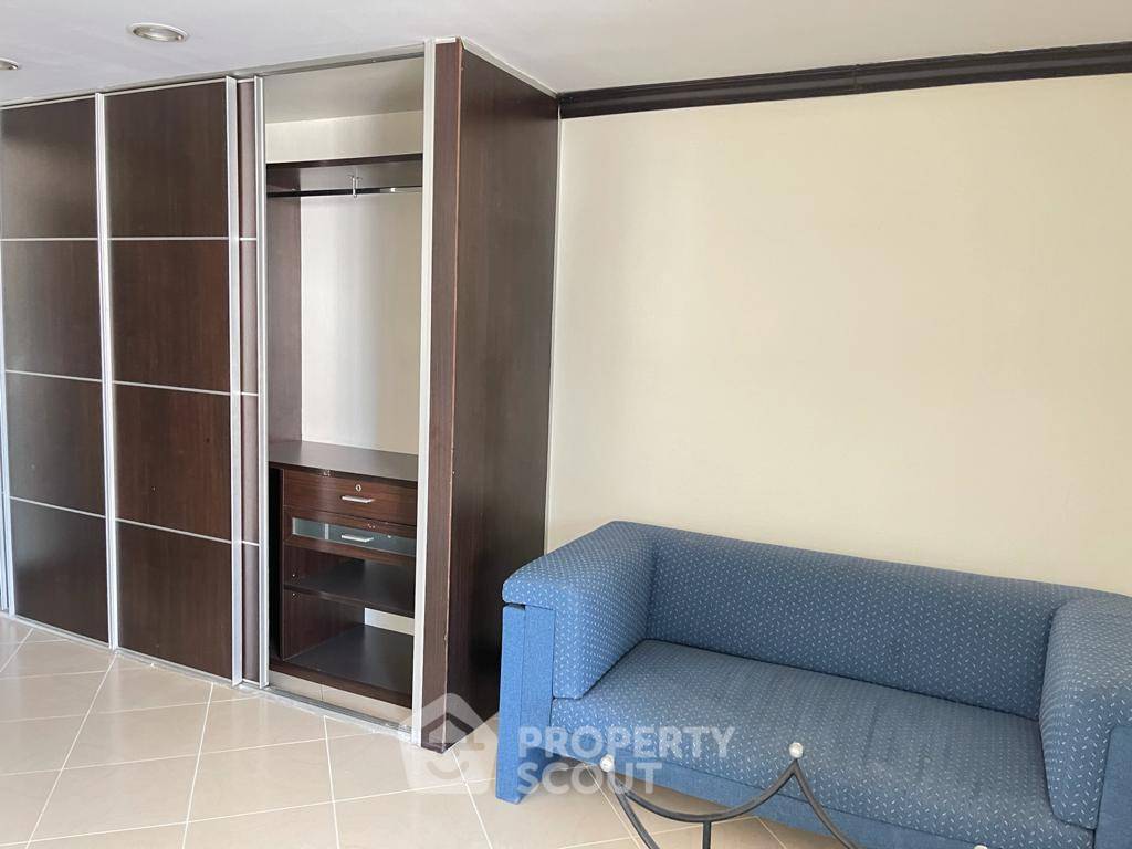 รูป คอนโด 3-ห้องนอน ที่ วินเซอร์ ทาวเวอร์ คอนโดมิเนียม ใกล้ BTS อโศก (ID 889534) - รูปที่ 5/16