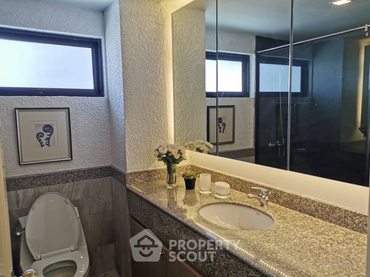 picture 2-BR Condo at Las Colinas near BTS Asok (ID 514743) - 12/19
