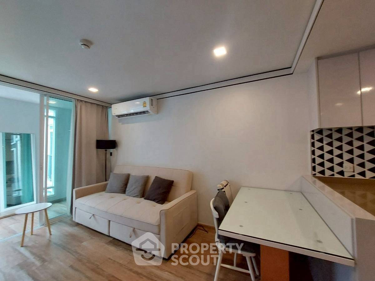 picture 1-BR Condo at Maestro 01 Sathorn - Yenakat near MRT Khlong Toei (ID 2081074) - 3/11