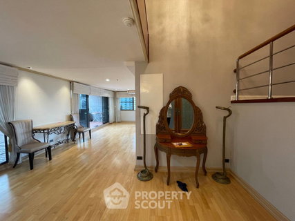 รูปภาพ 5-BR Condo at Fairview Tower near BTS Asok (ID 1529055)