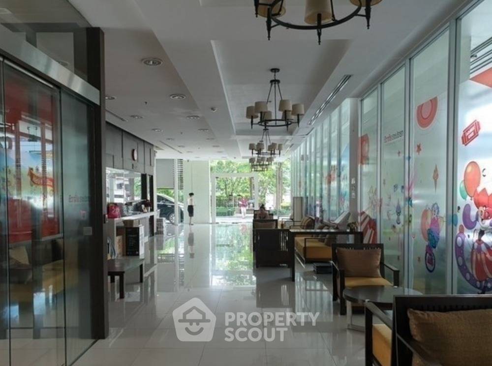 picture 2-BR Condo at Chewathai Ratchaprarop near BTS Victory Monument (ID 383229) - 2/11