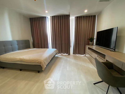 1-BR Condo at Noble Ploenchit near BTS Phloen Chit (ID 1110923)