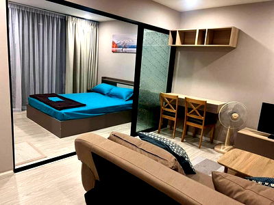 Condos for rent Nimmana Haeminda Road : Palm Springs Nimman (Parlor) condo for rent