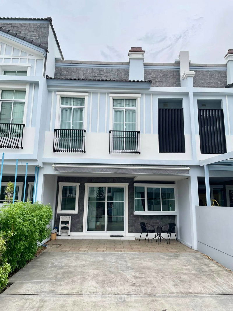 ทาวน์โฮมให้เช่า : ทาวน์เฮาท์ 3-ห้องนอน ที่ อินดี้ 2 บางนา-รามคําแหง2 ใน ดอกไม้ (ID 2193232)