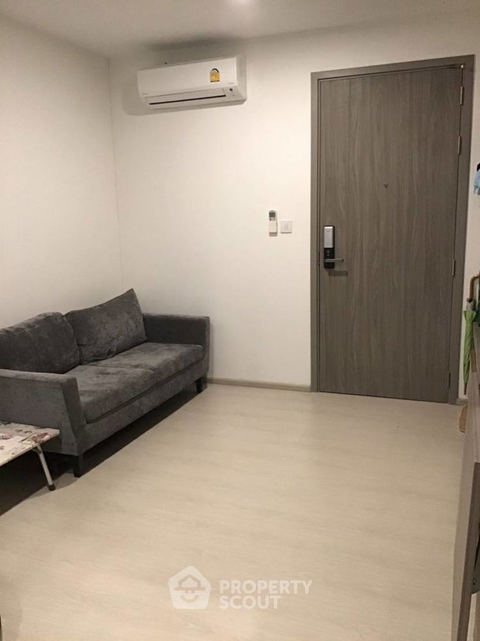 picture 1-BR Condo at Knightsbridge Phaholyothin Interchange in Anusawari (ID 436627) - 5/5