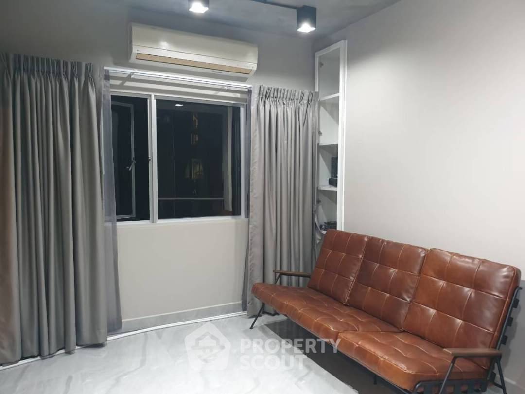 picture 1-BR Condo at My Condo Sathorn-Taksin near BTS Wongwian Yai (ID 1392224) - 3/6
