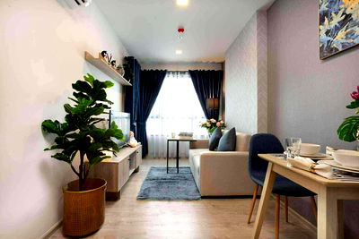 Condos for rent Index Living Mall Chiang mai : 🔸For rent: The Base Height, 9th floor, pool view, 34 sq m., Free Wi-Fi ☎️064-792-4426 (Ben)