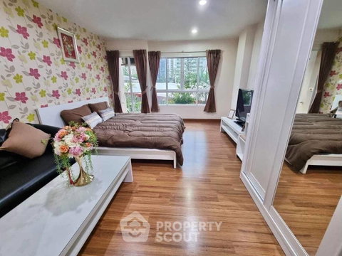 1-BR Condo at PG Rama 9 near MRT Phra Ram 9 (ID 1456633)