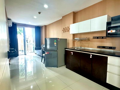 เช่าคอนโด เขตลาดกระบัง : 🌟 ให้เช่าคอนโด Airlink Residence ห้องใหญ่ 2 ห้องนอน 1 ห้องน้ำ ใกล้สนามบินสุวรรณภูมิ Airportlink ลาดกระบัง 🚝✨