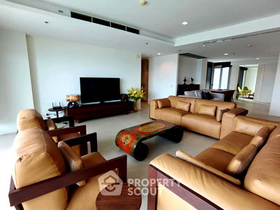 Condos for sale : 3-BR Condo at The River Condominium near BTS Saphan Taksin (ID 815517)