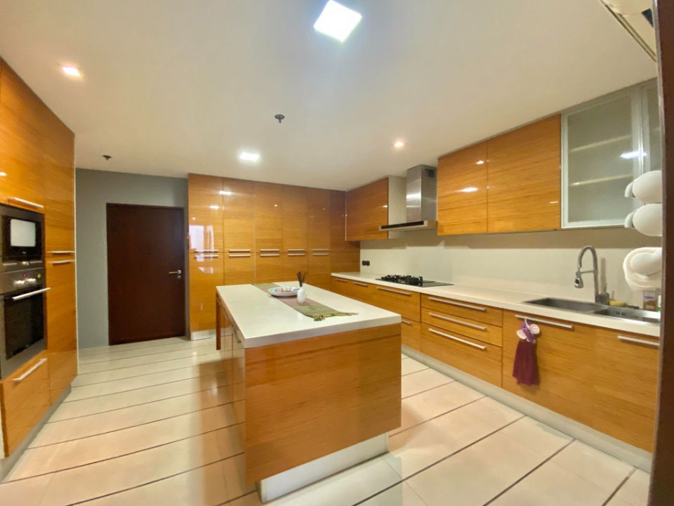 picture 3-BR Condo at Kallista Mansion near ARL Makkasan (ID 1831765) - 7/24