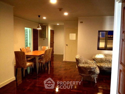 2-BR Condo at Richmond Palace Condominium near BTS Phrom Phong (ID 2061898)