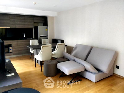 Condos for rent : 2-BR Condo at Klass Langsuan near BTS Chit Lom (ID 514160)