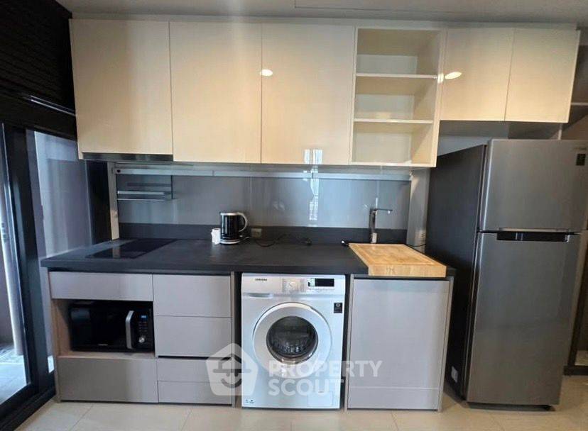 picture 2-BR Condo at Oka Haus Sukhumvit 36 near BTS Thong Lor (ID 2175767) - 10/10