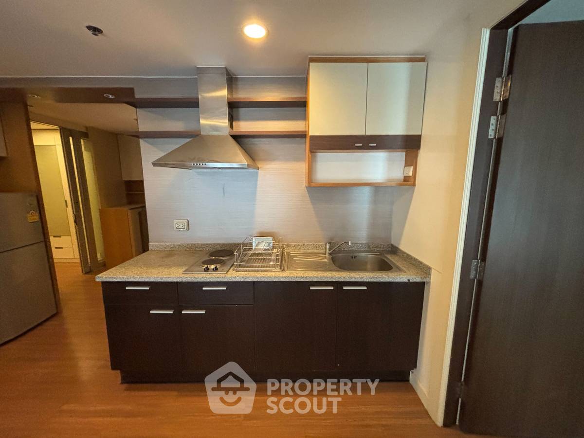 picture 2-BR Condo at The Trendy Condominium near BTS Nana (ID 515536) - 5/20