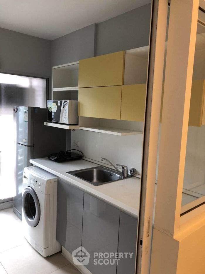 picture 1-BR Condo at The Room Ratchada-Ladprao near MRT Ratchadaphisek (ID 511182) - 4/10