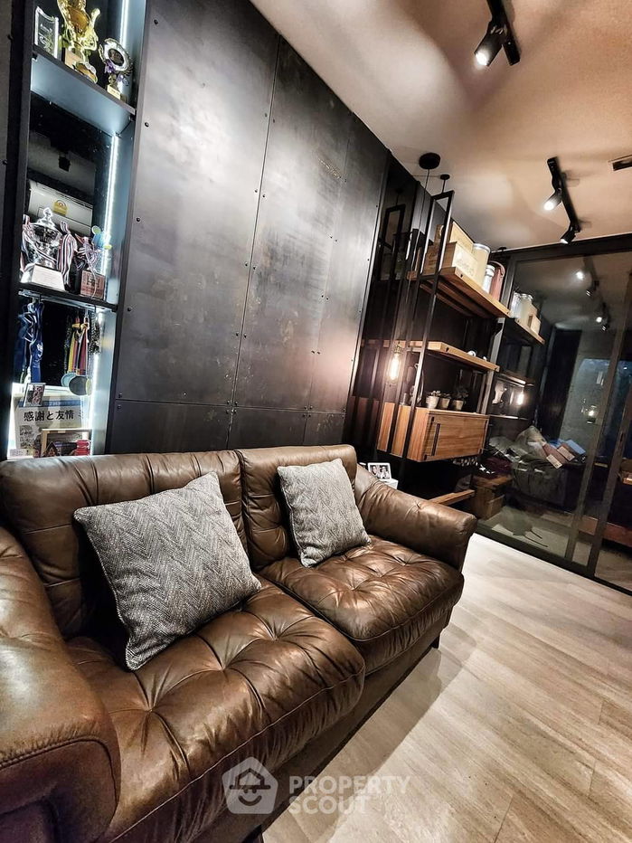 picture 1-BR Condo at Life One Wireless near BTS Phloen Chit (ID 1561727) - 1/5