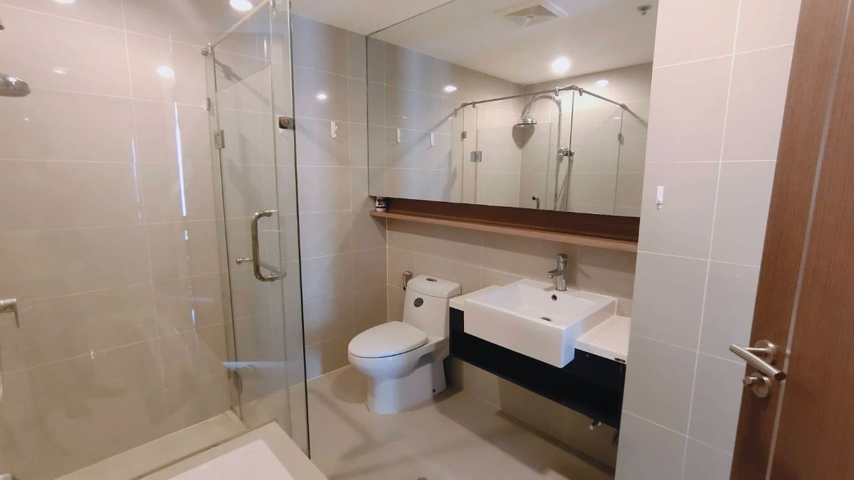 picture Condo for rent :  15 Sukhumvit Residence (BTS Nana )(Rt-01) - 18/40
