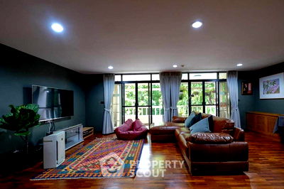Condos for sale : 3-BR Condo at Baan Chan Condominium close to Thong Lo (ID 1913492)