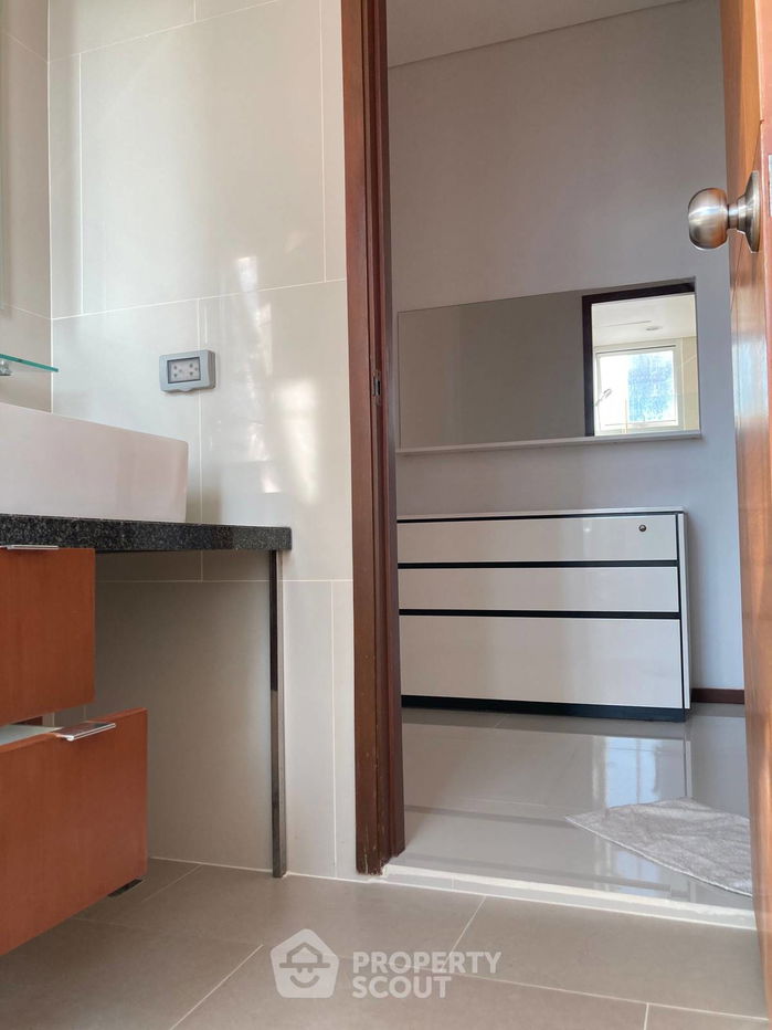picture 1-BR Condo at Villa Sathorn near BTS Krung Thon Buri (ID 1522950) - 7/8