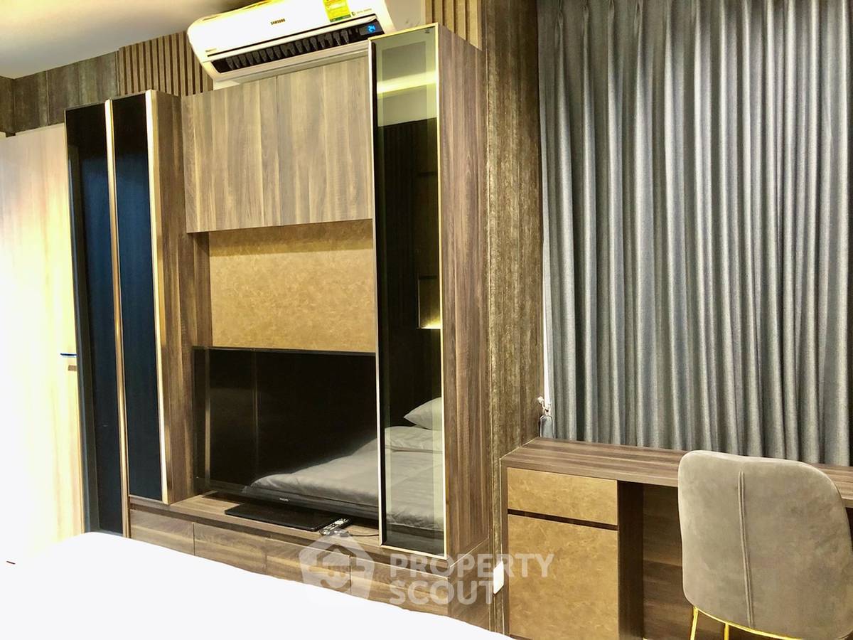 picture 2-BR Condo at Life One Wireless near BTS Phloen Chit (ID 890005) - 3/9