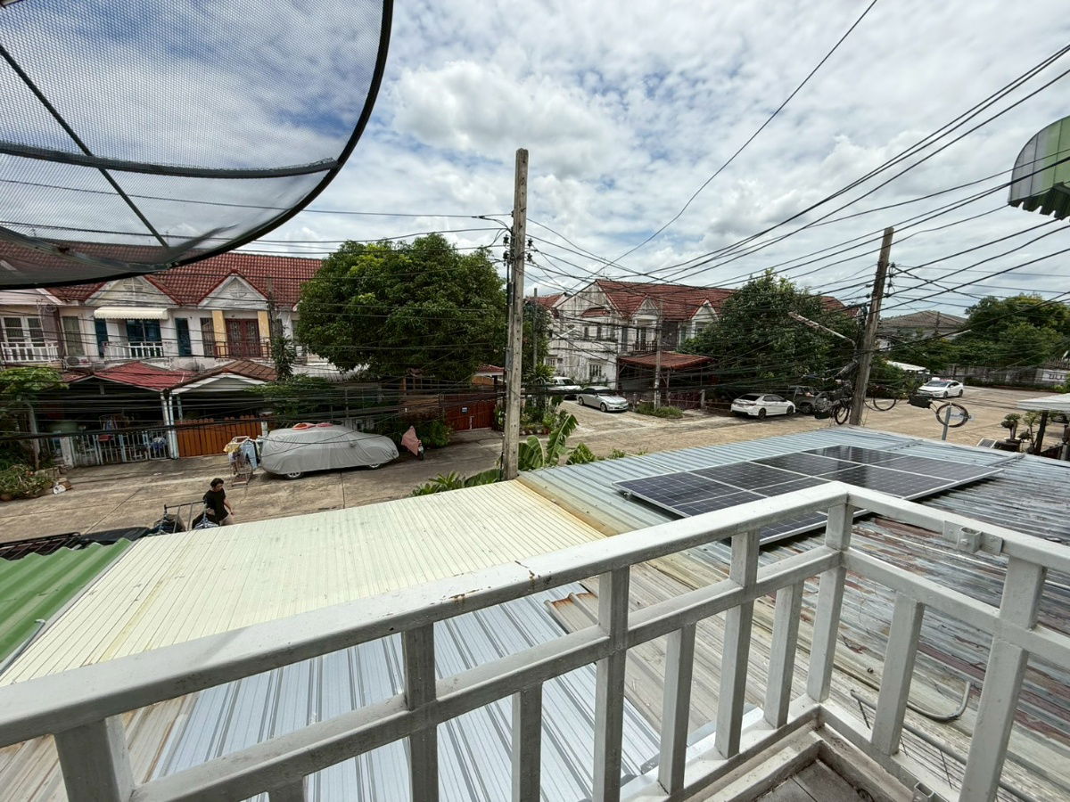 รูป 🏡 ให้เช่าทาวน์โฮม 2 ชั้น ม.เฟิร์สโฮม ห้าแยกวัชรพล ✨ บ้านสภาพดี พร้อมอยู่ ถนนเมนใหญ่หน้าบ้านกว้าง 5 เลน! - รูปที่ 15/20