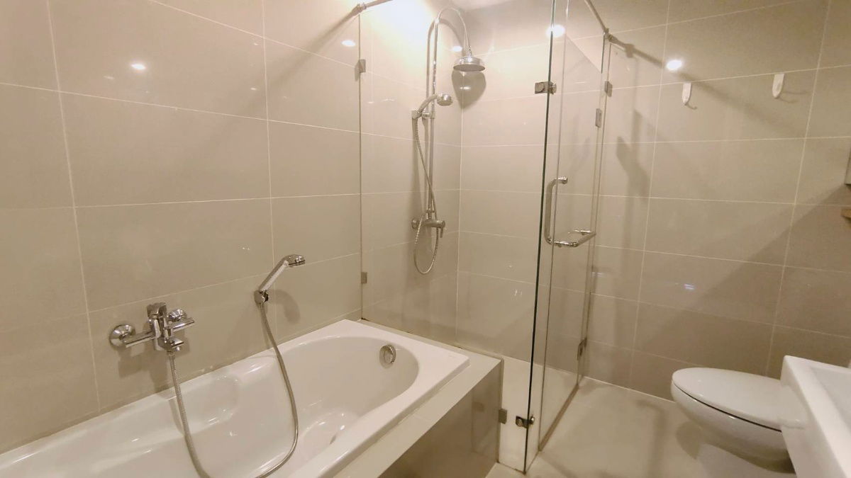 picture Condo for rent :  15 Sukhumvit Residence (BTS Nana )(Rt-01) - 16/40