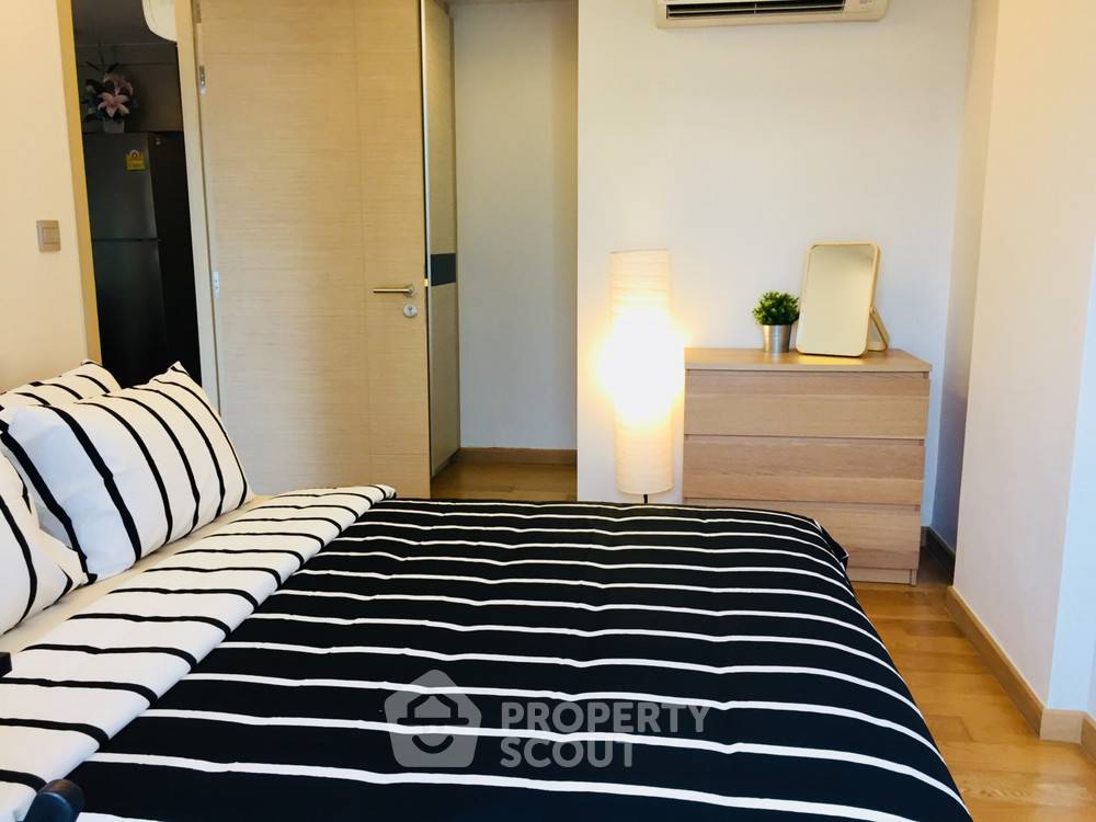 picture 1-BR Condo at Via Botani near BTS Phrom Phong (ID 298284) - 9/10