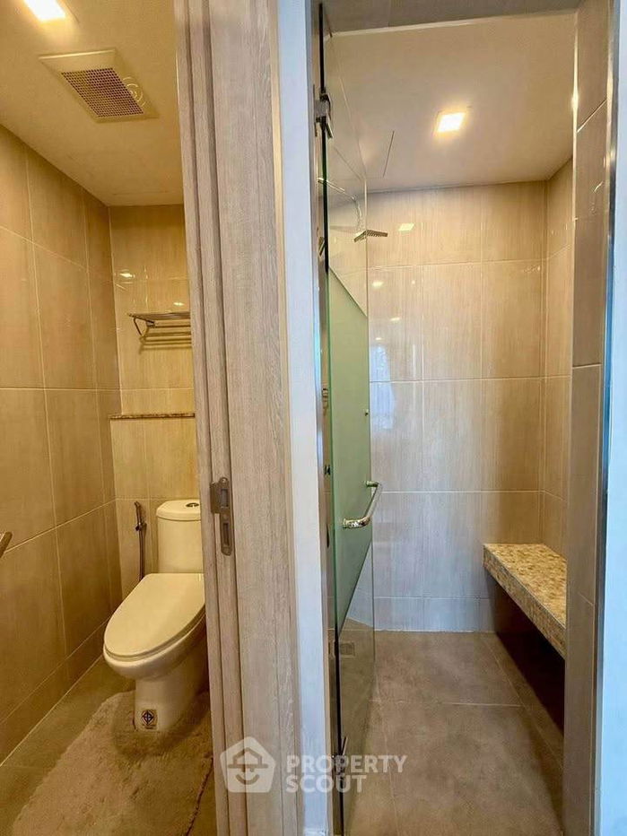 รูป คอนโด 1-ห้องนอน ที่ เดอะ จีเวล คอนโดมิเนี่ยม ใกล้ ถนนพระตำหนัก พัทยา (ID 2135274) - รูปที่ 11/19