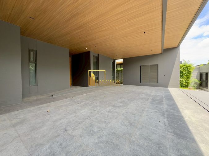 4-bed house for rent, 551 sqm, 127 sq wah, Siraninn Residences Pattanakarn