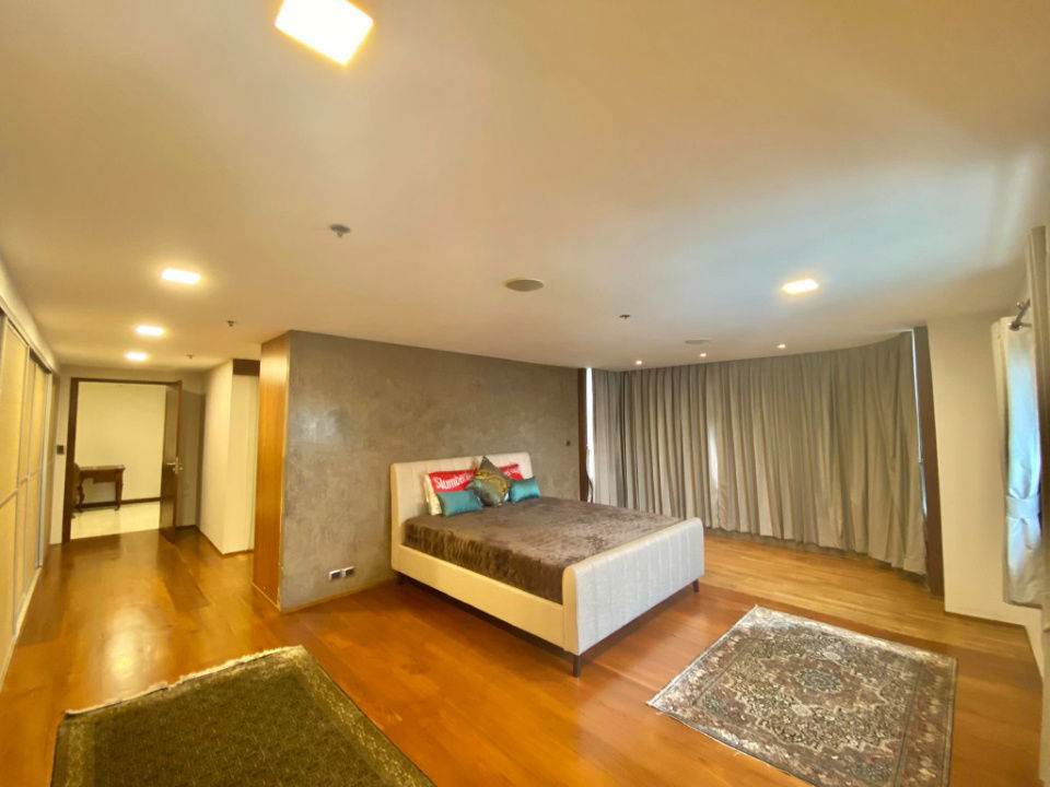 picture 3-BR Condo at Kallista Mansion near ARL Makkasan (ID 1831765) - 10/24