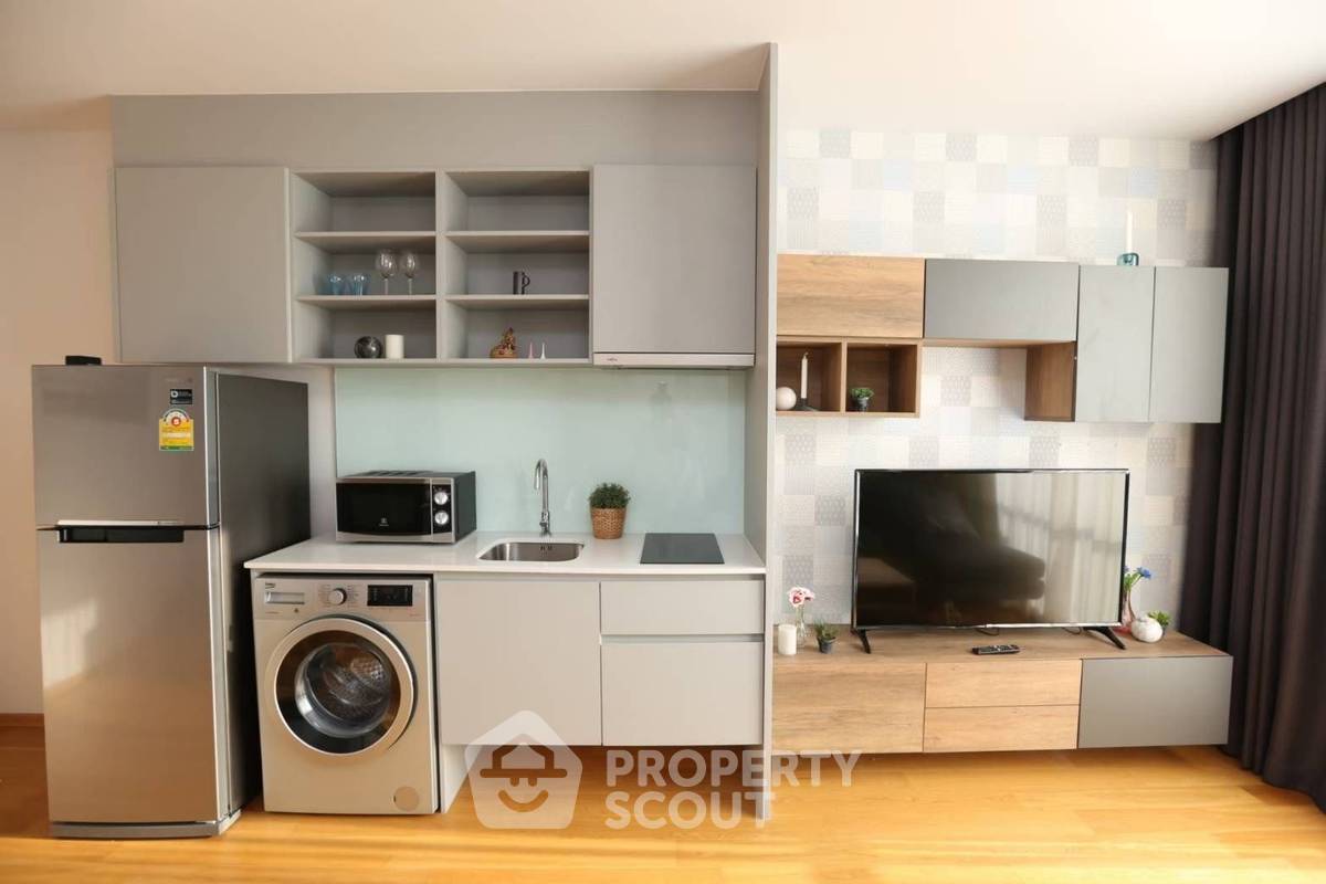 รูป คอนโด 2-ห้องนอน ที่ โนเบิล รีโว สีลม ใกล้ BTS สุรศักดิ์ (ID 392296) - รูปที่ 3/14