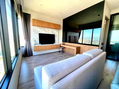 Condos for rent : For Rent Knightsbridge Prime Onnut near BTS Onnut (700 m./10min walk) Negotiable Line ID: @condobkk (with @) Code H33287