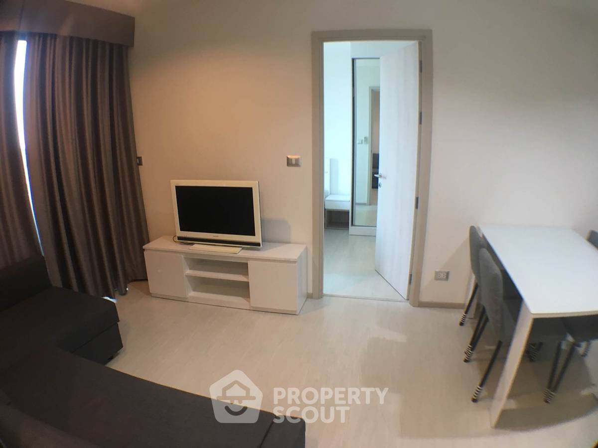 รูป คอนโด 2-ห้องนอน ที่ ริทึ่ม สุขุมวิท42 ใกล้ BTS เอกมัย (ID 514423) - รูปที่ 3/14