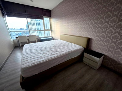 Condos for rent : @Condorental condo for rent Life Ratchadapisek