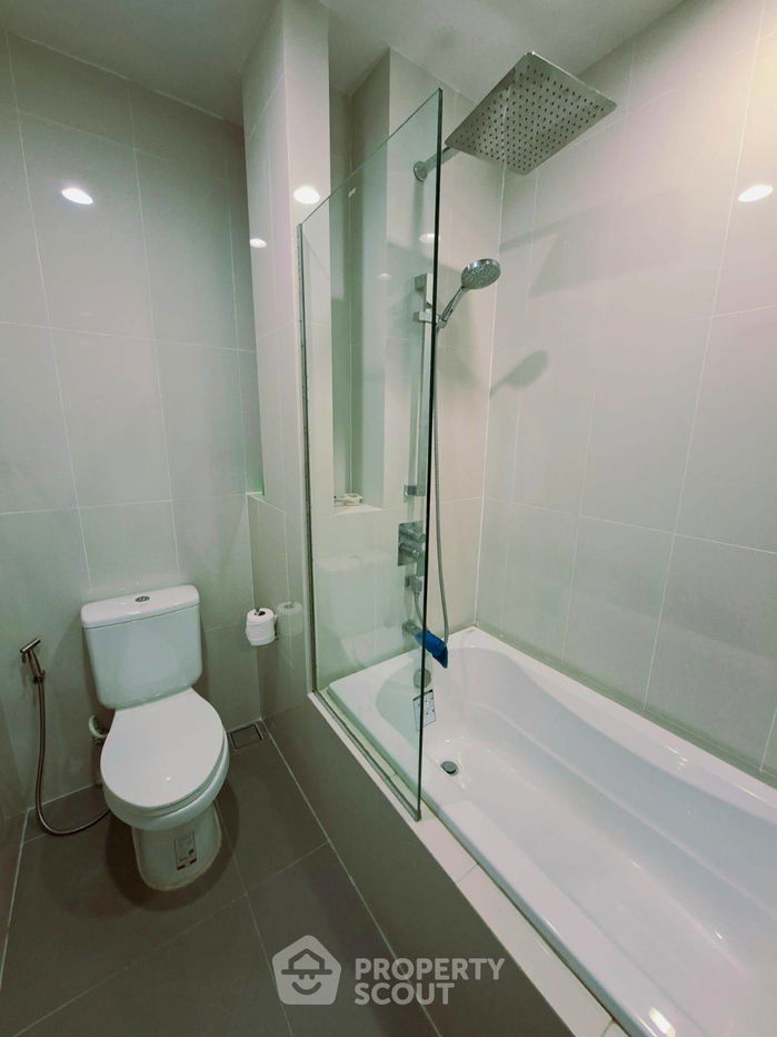 picture 1-BR Condo at Oka Haus Sukhumvit 36 near BTS Thong Lor (ID 1450911) - 6/19