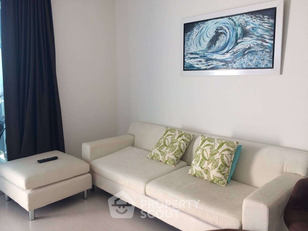 picture 2-BR Condo at Rhythm Sukhumvit 42 near BTS Ekkamai (ID 515111) - 1/5