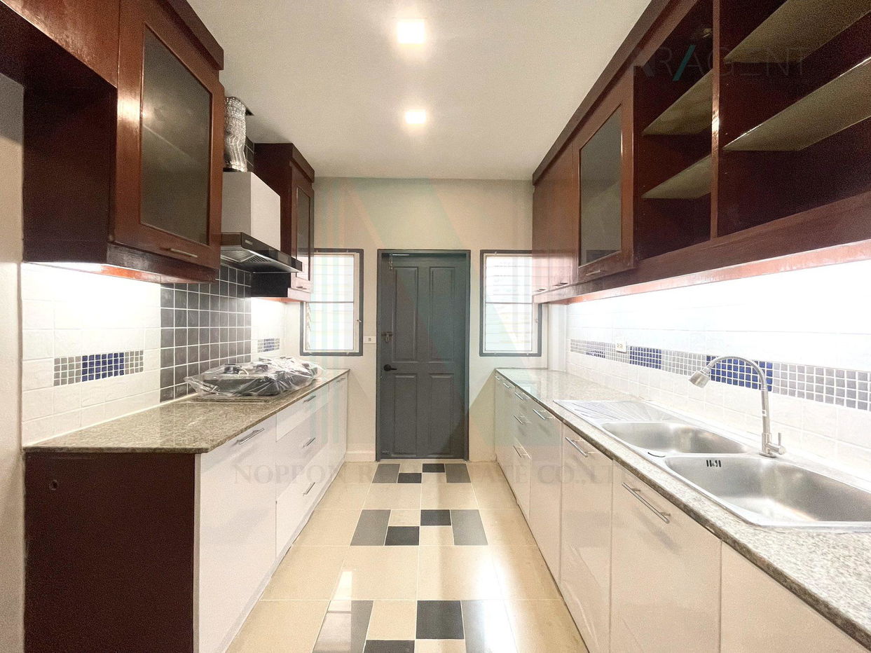 รูป 🎉 ให้เช่าบ้านเดี่ยว 2 ชั้น บ้านกรองทอง พัฒนาการ 32 3 ห้องนอน 3 ห้องน้ำ - รูปที่ 3/8