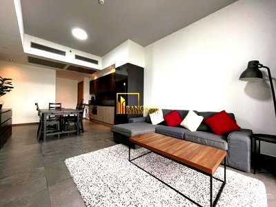 Condos for rent : The Lofts Asoke | Stylish 2 Bedroom Condo For Rent in Asoke - BR15340CD