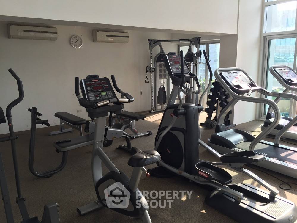 picture 2-BR Condo at My Resort Bangkok Condominium near MRT Phetchaburi (ID 387111) - 2/8