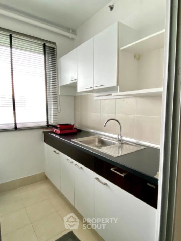 picture 1-BR Condo at Supalai Park Ratchayothin near BTS Ratchayothin (ID 632800) - 2/8