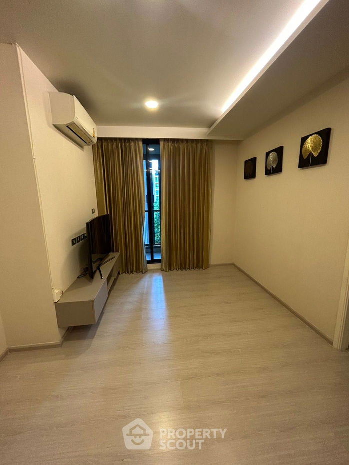 picture 2-BR Condo at Vtara 36 near BTS Thong Lor (ID 2166040) - 1/9