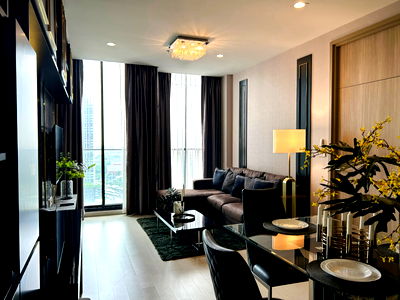 Condos for sale Phloen Chit Road : ● Modern style ● Tower B, 20+ Floor, Type B07 | 81.86 sq.m. 2 Beds | Condo skywalk connect to BTS ploenchit and Central Embassy.