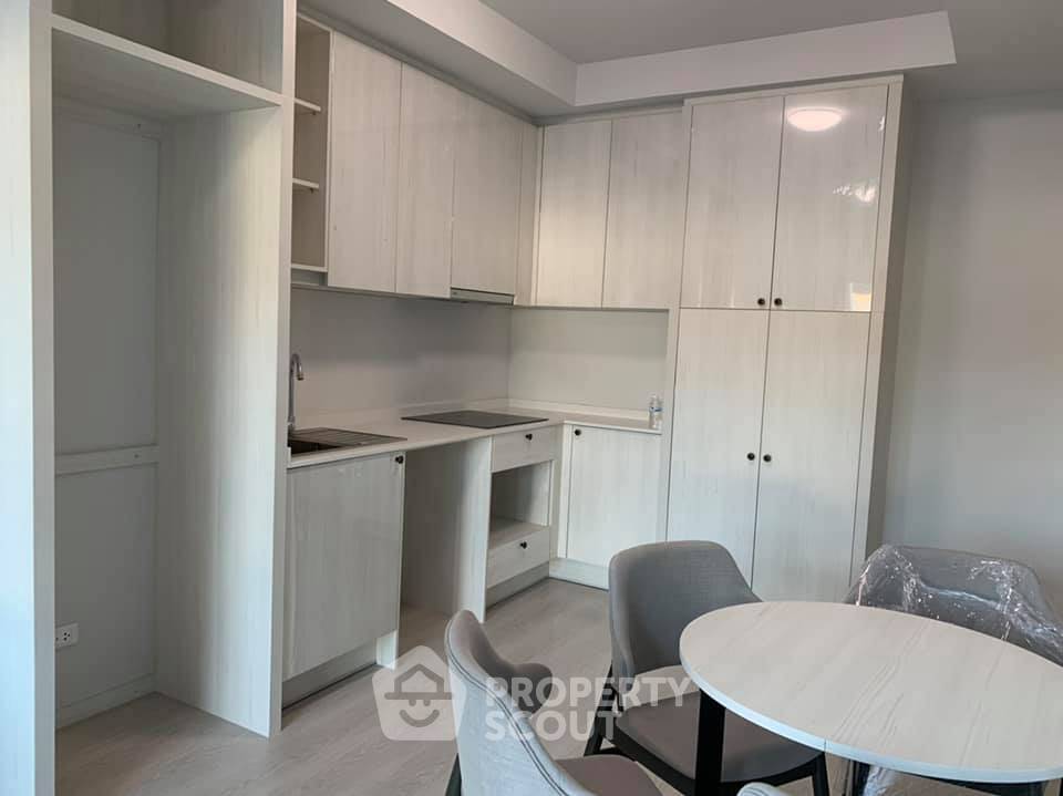 picture 2-BR Condo at Chapter One Shine Bangpo near MRT Bang Pho (ID 627842) - 4/9
